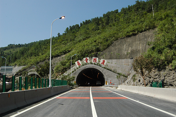 DB���ˡ�(�й���)�ٷ���վ